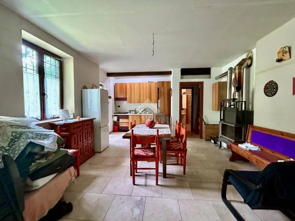 Dining Room - Signorile Villa with Garden in Caprie