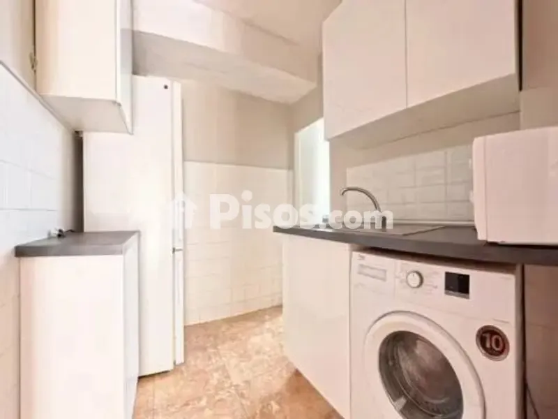 Lavanderia - Apartment with Balcony in Cerezo, Sevilla