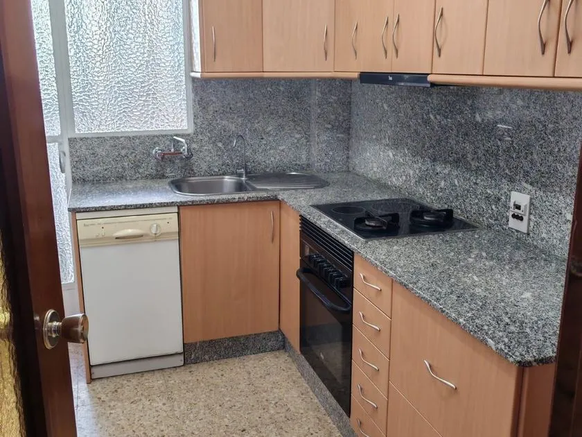 Köök - Student Flat with Terrace in San Pedro