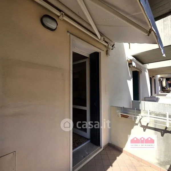Terrass - Elegant Two-Bedroom with Studio in Vicenza