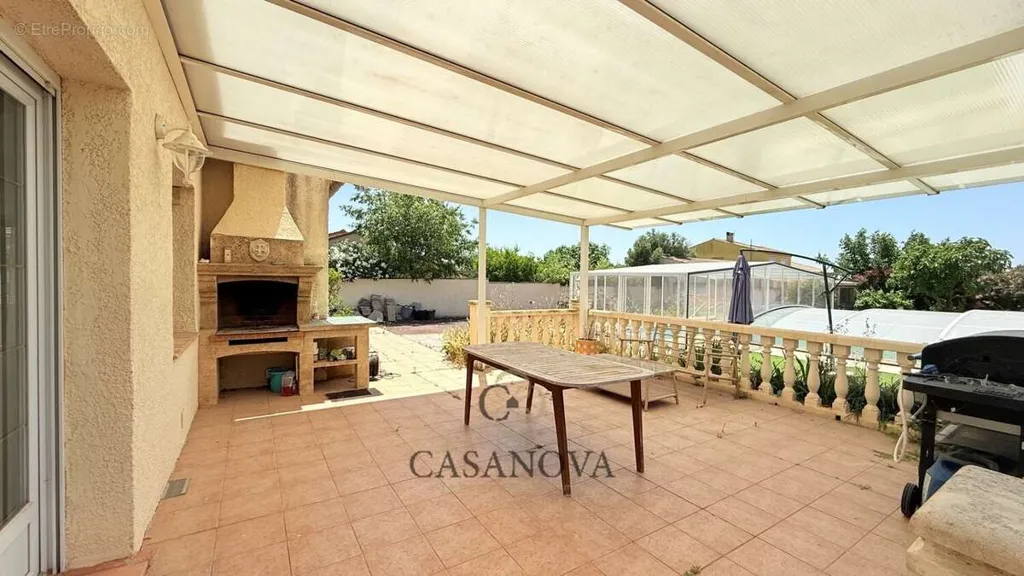 Terrass - Villa with Studio and Garden in Marseillan
