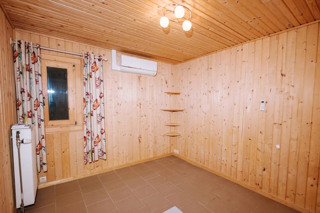 Toad - Chalet with Jacuzzi in Saint-Vith