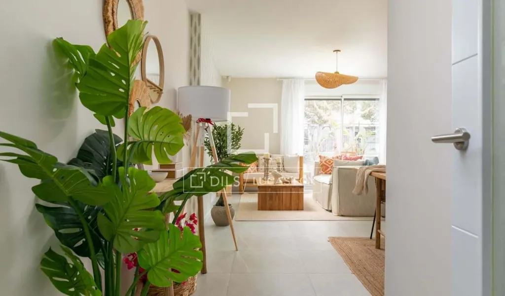 Esik - New Build Apartment with Pool in Ibiza