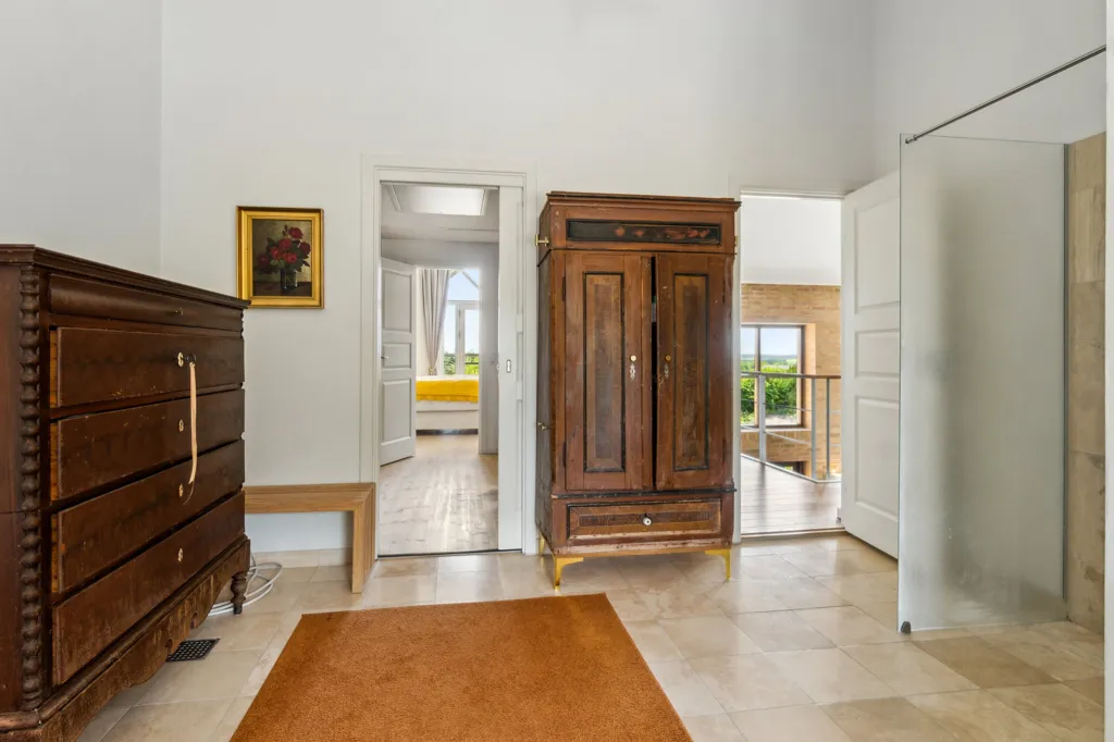 Magamistoad - Distinctive House with Pool in Mellerup