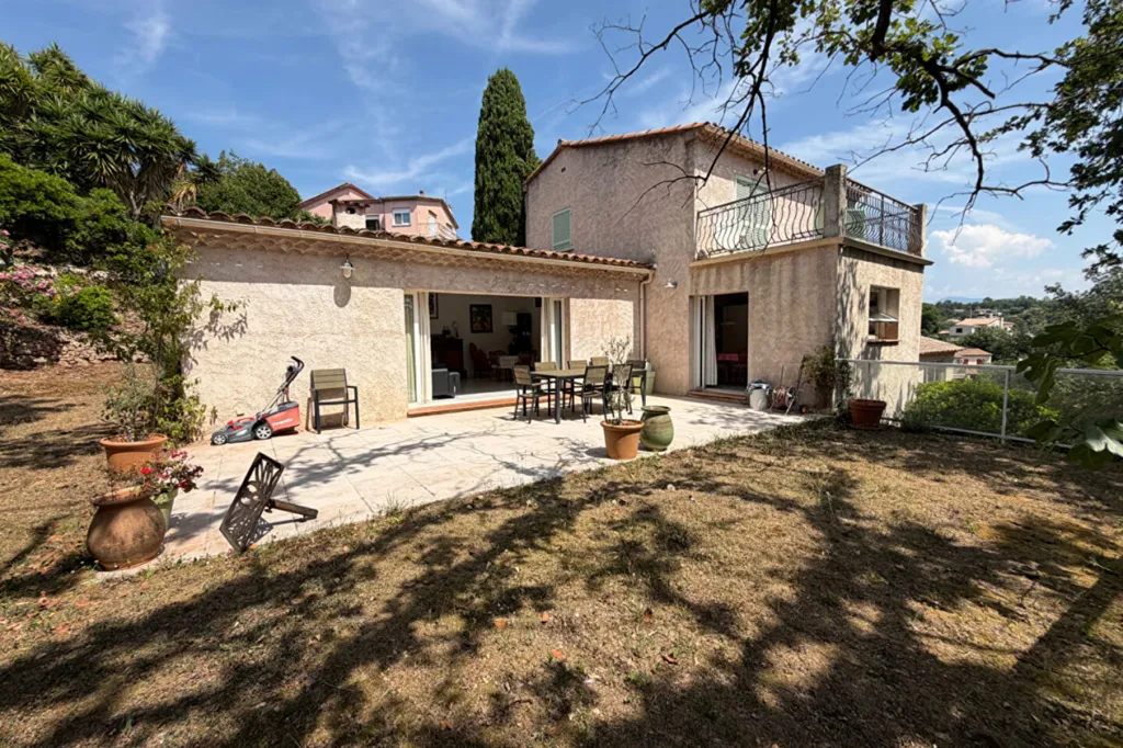 Esterno - Villa with Pool in La Gaude