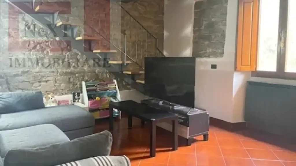 Séjour - 3-Bedroom Apartment in Quiet Centre, Rignano