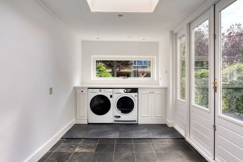Pesuköök - Tussenwoning with Garden in Den Haag
