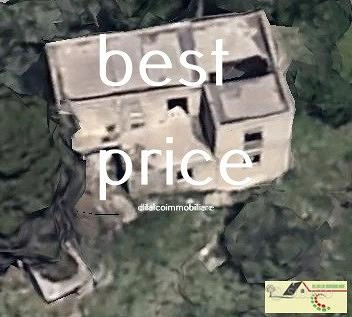 Õhuvaade - Villa to Renovate with Large Plot in Agrigento