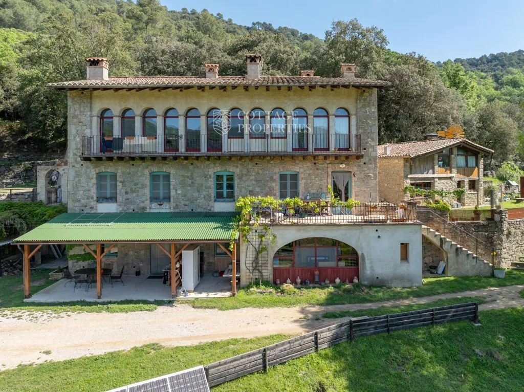 Vue aérienne - Sustainable Farmhouse with Panoramic Views in Pla de l'Estany