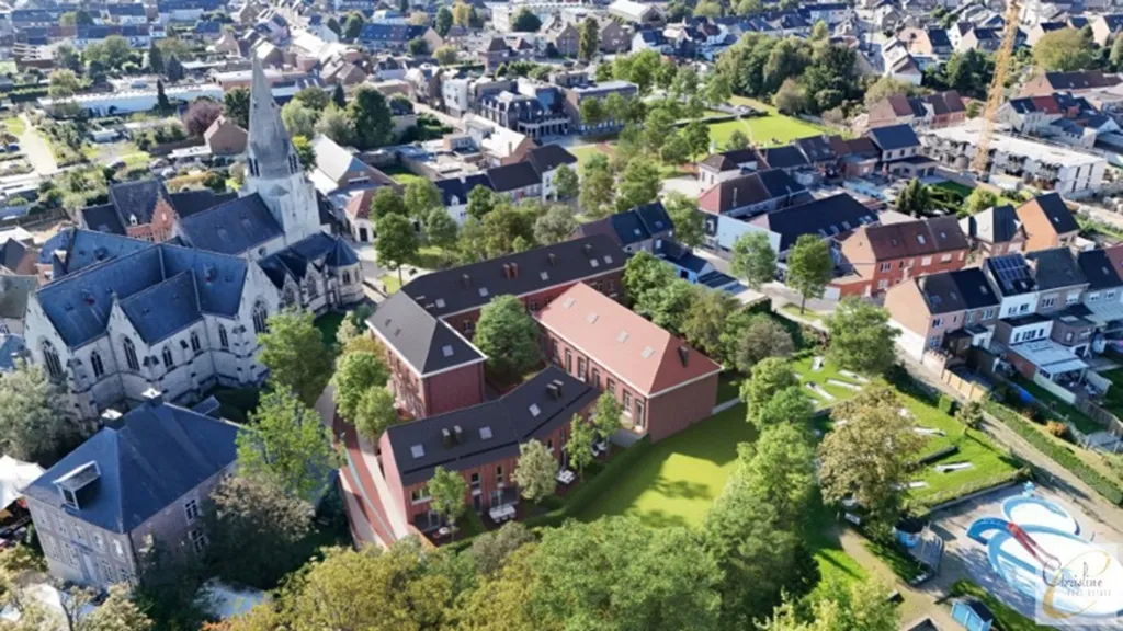 Õhuvaade - Historic Monastery Site with 25 Bedrooms in Denderleeuw