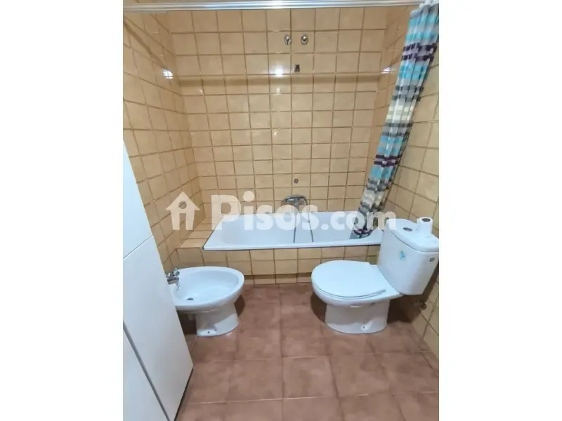 Vannitoad - Apartment with Balcony in Valencia