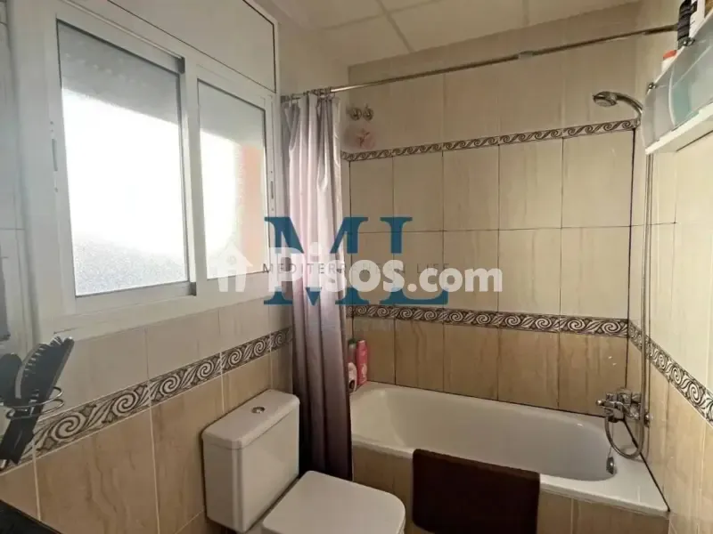 Vannitoad - Corner Semi-detached House with Terrace in Sant Pere de Ribes