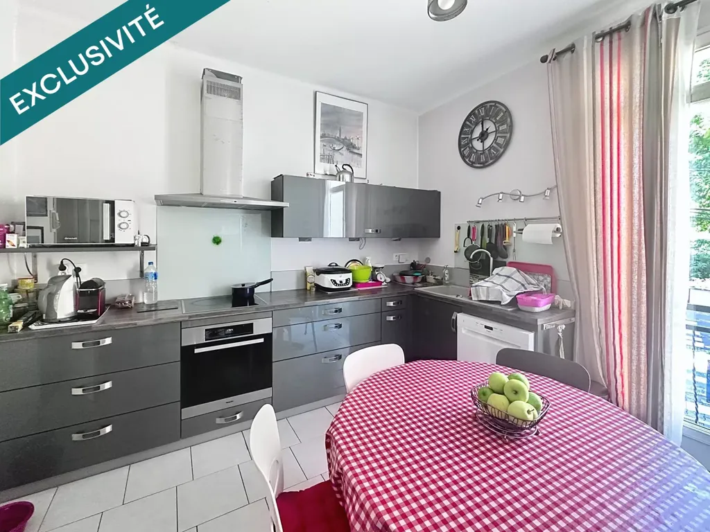 Cuisine - Appartement avec Jardin et Terrasse à Manosque