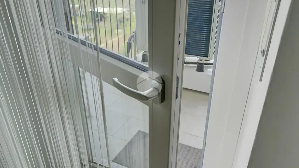 Entrée - Energy-Efficient Apartment with Balcony in Piossasco