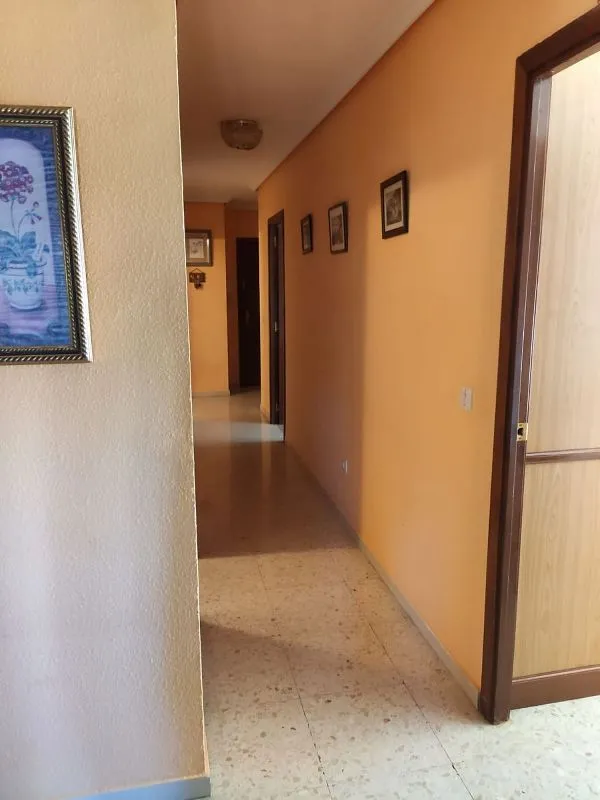 Esik - Student Flat with Terrace in El Juncal