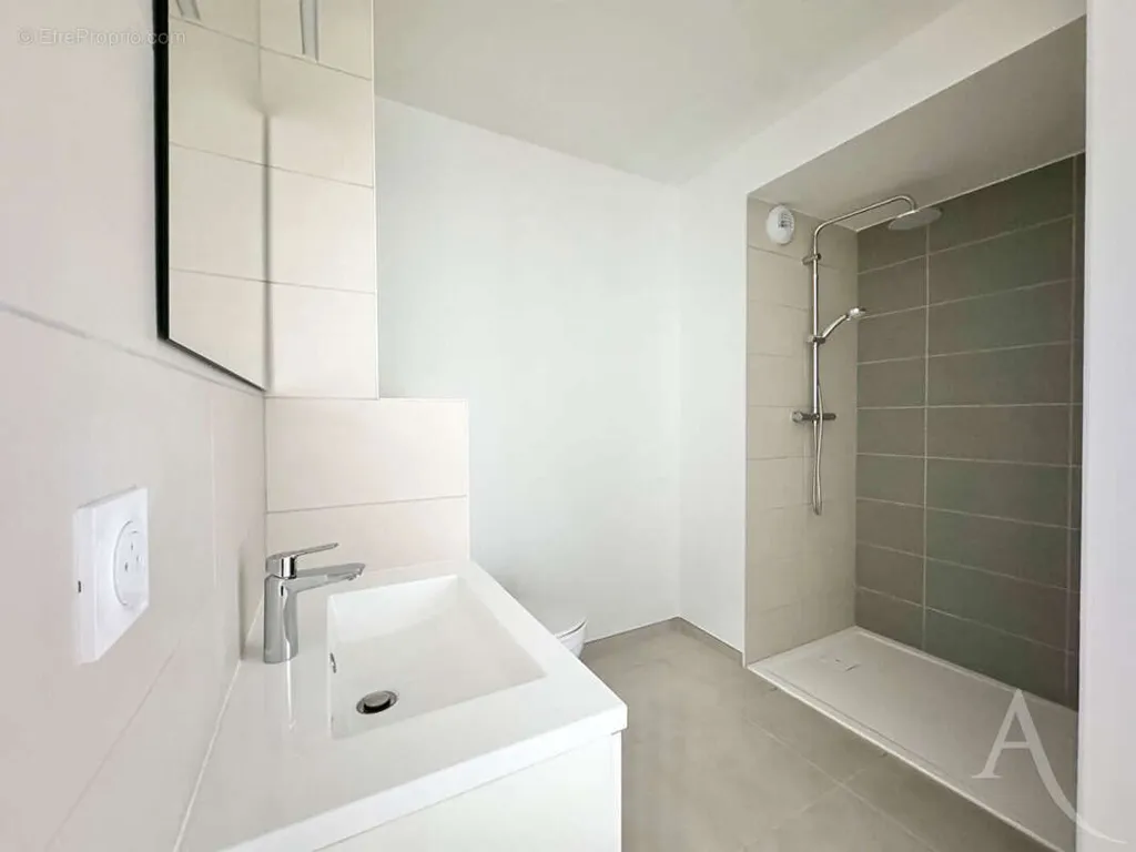 Bagni - T3 with Covered Terrace in Terville