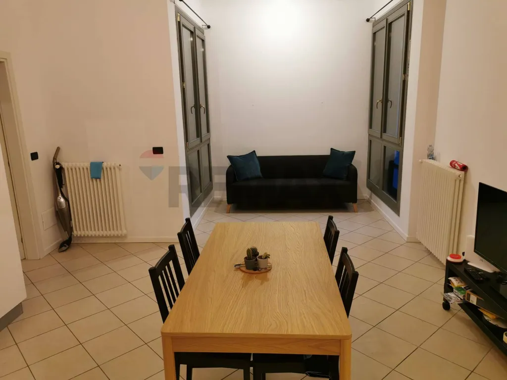 Söögituba - Shared Flat with Terrace in Bologna