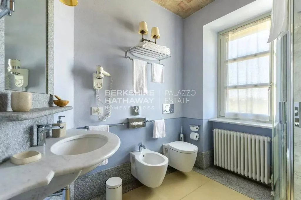 Salles de bain - Luxury Villa with Pool in Agliano Terme