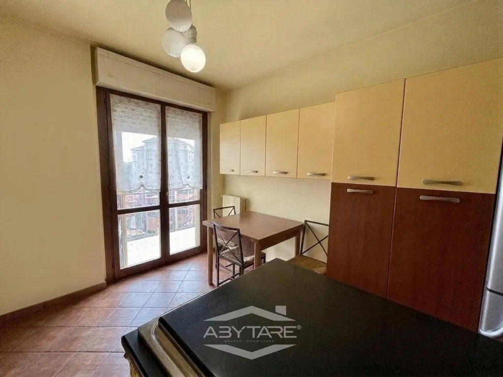 Cuisine - Two-Level Apartment with Terraces in Nichelino