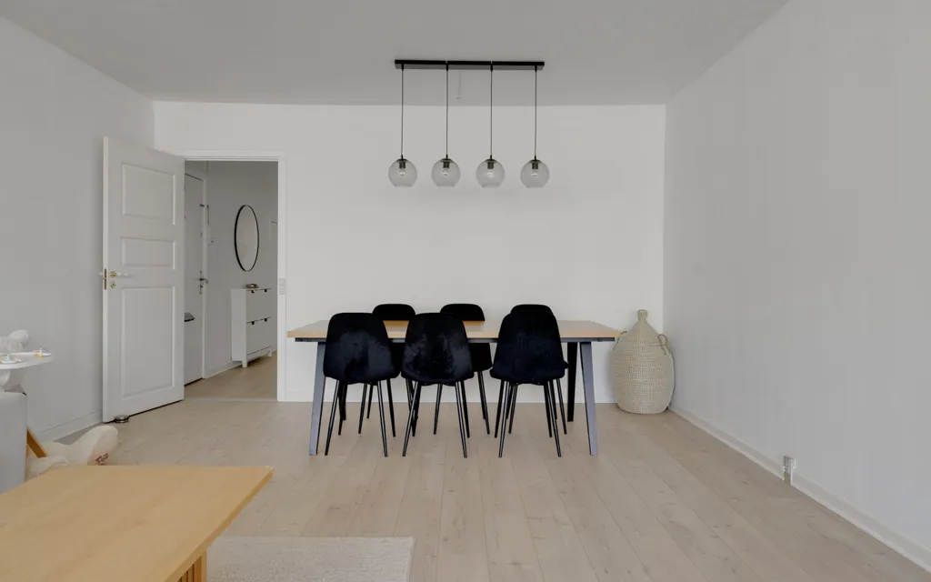 Sala da pranzo - Apartment with Balcony in Ishøj