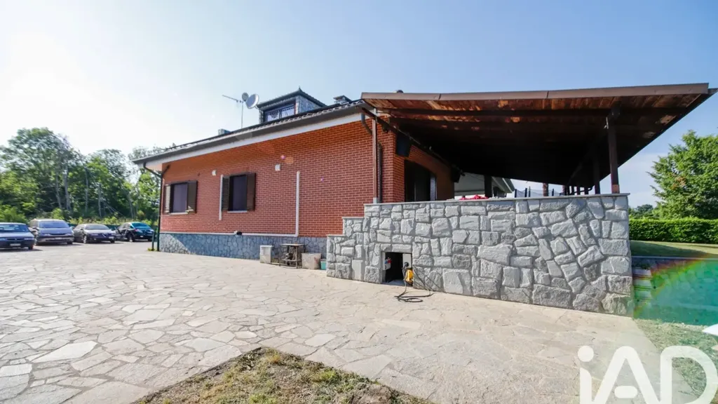 Extérieur - Modern Villa with Private Garden in Lombardore