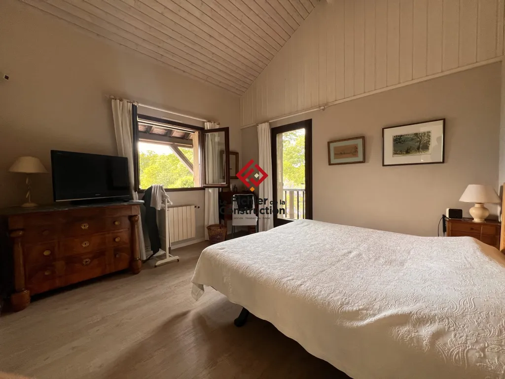 Chambres - Maison Familiale avec Piscine à Saint-Ismier