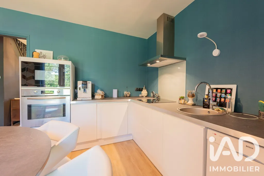 Cucina - Pavilion with Large Garden in Les Ayvelles