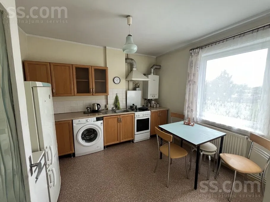 Cuisine - 3-Bedroom Flat with Balcony in Bauska