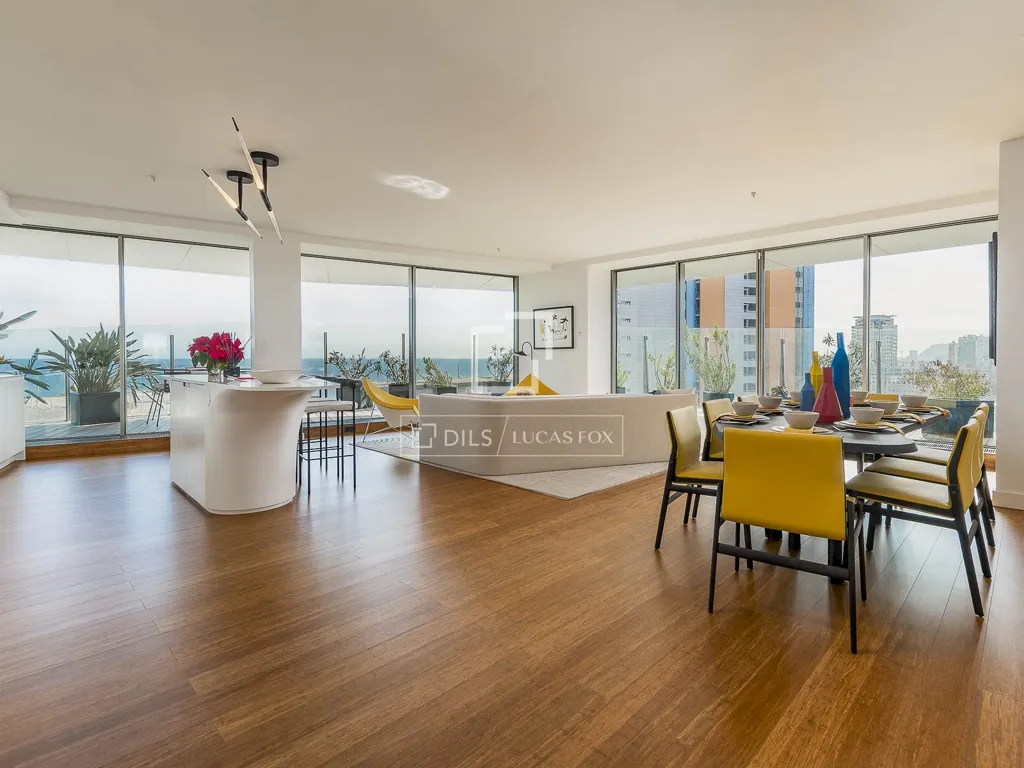 Söögituba - Luxury Flat with Rooftop Pool in Diagonal Mar, Barcelona