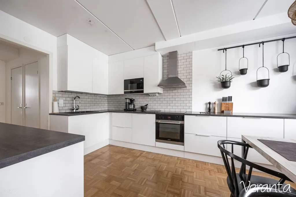 Cuisine - Modernised Apartment with Sauna in Loukonlahti, Pirkkala