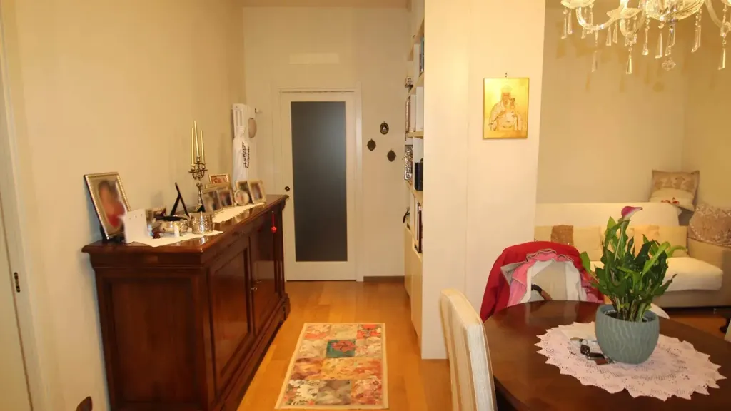 Appartement 4 pièces à IT