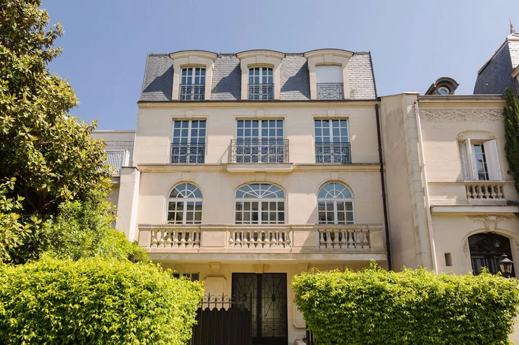 facade