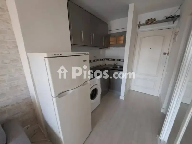 Cuisine - Studio with Terrace in Parque de La Paloma