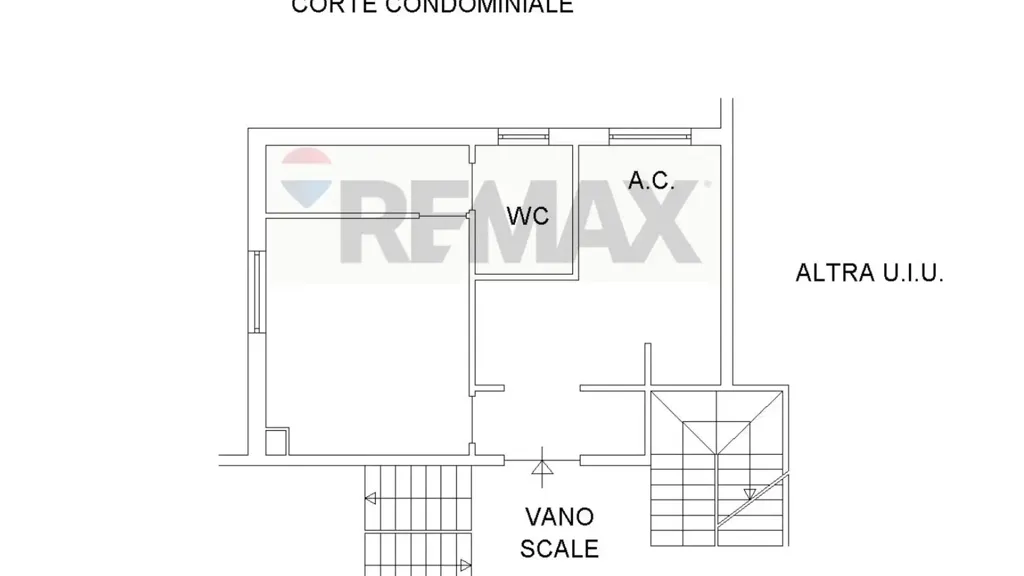 Plaan - Ristruttured Flat with Ascender in Appio Latino, Rome