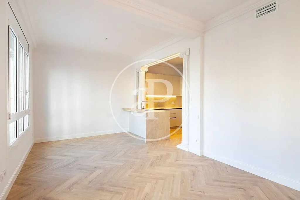 Pièces - Contemporary Flat with Balcony in Eixample