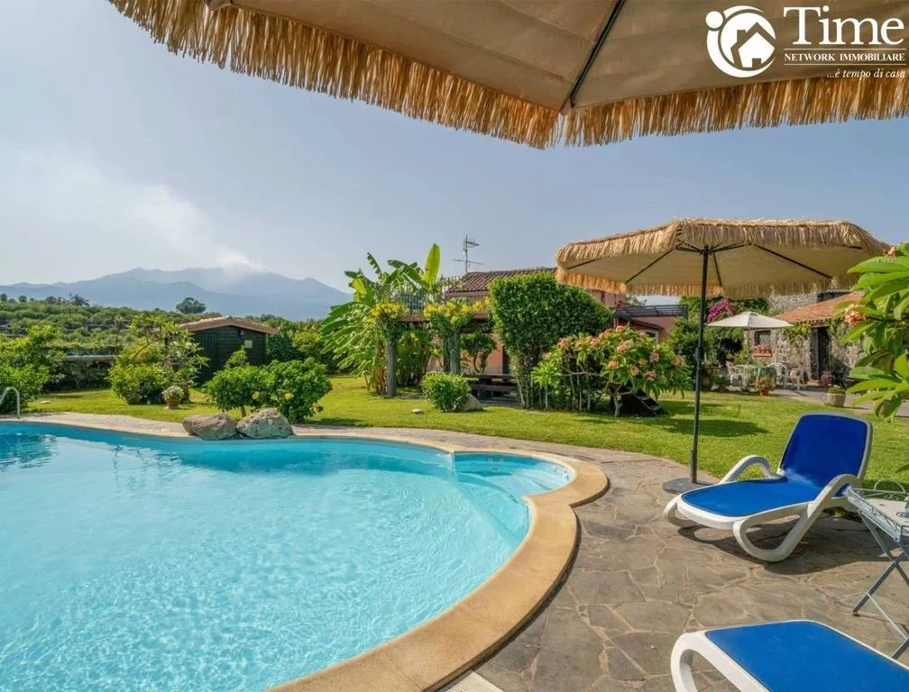 Bassein - Luxury Villa with Pool in Acireale, Sicily
