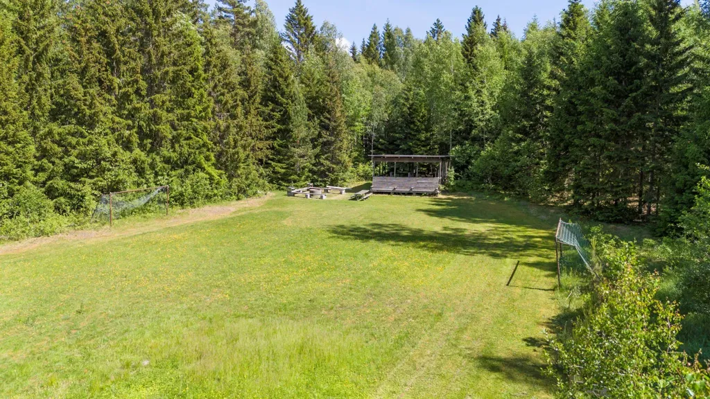 Jardin - Villa with Pool Deck in Countryside