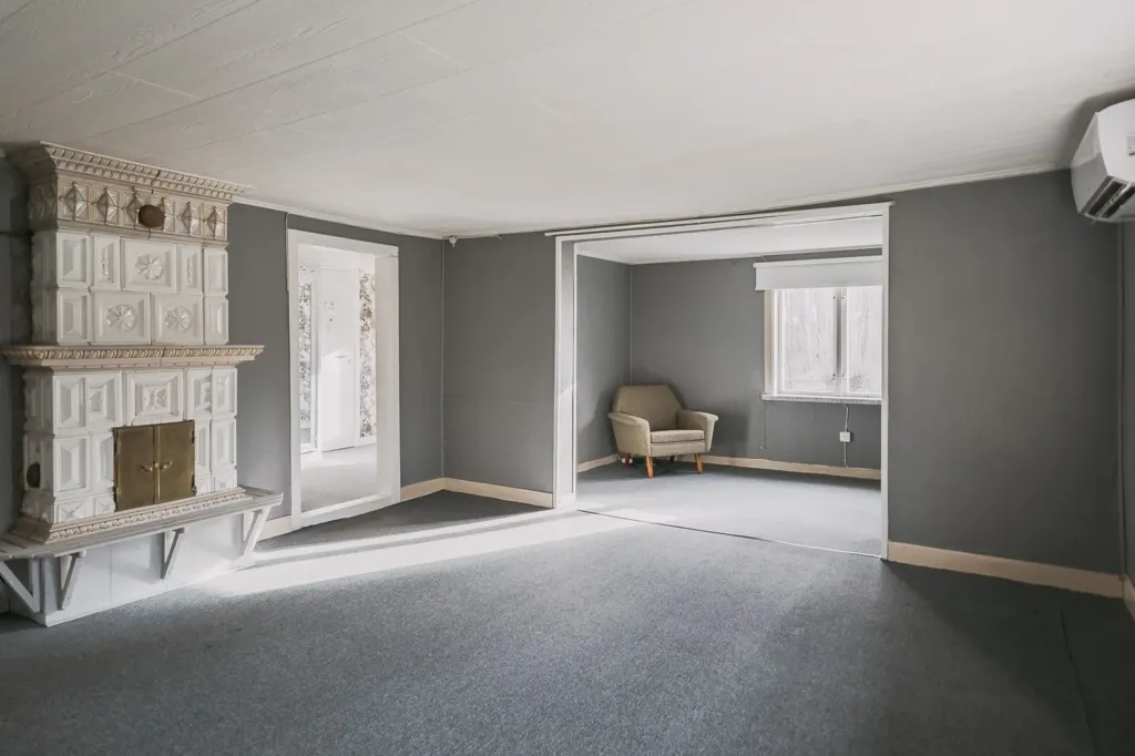 Séjour - Country House with Large Plot in Uggletorp
