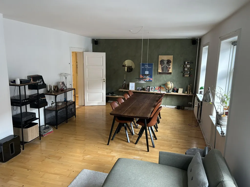 Salle à manger - Spacious Flat with Private Kitchen on Amager