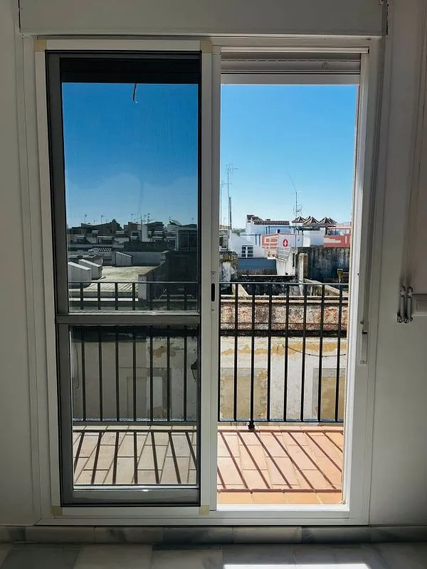 Rõdu - Bright Apartment with Terrace in Bonanza