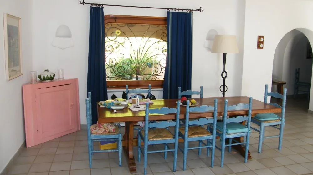 Salle à manger - Waterfront Villa with Private Beach in Porto Rafael