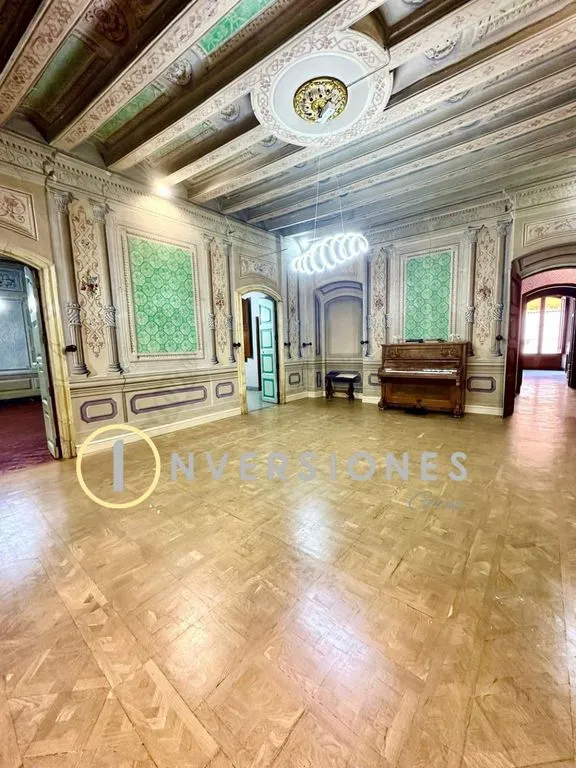 Elutuba - Luxury Flat with Cultural Heritage in Manresa