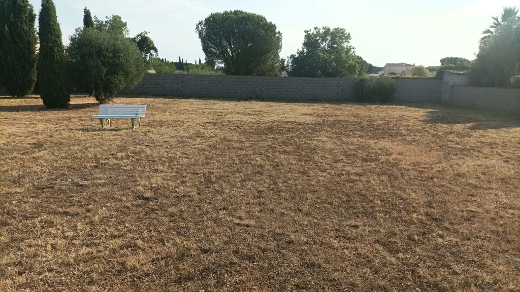 Jardin - Terrain Viabilisé de 1600m² à Sallèles-d'Aude