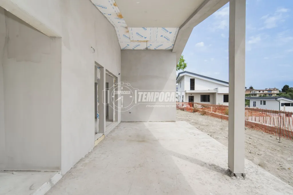 Esterno - Contemporary Villa with Private Garden in Formello