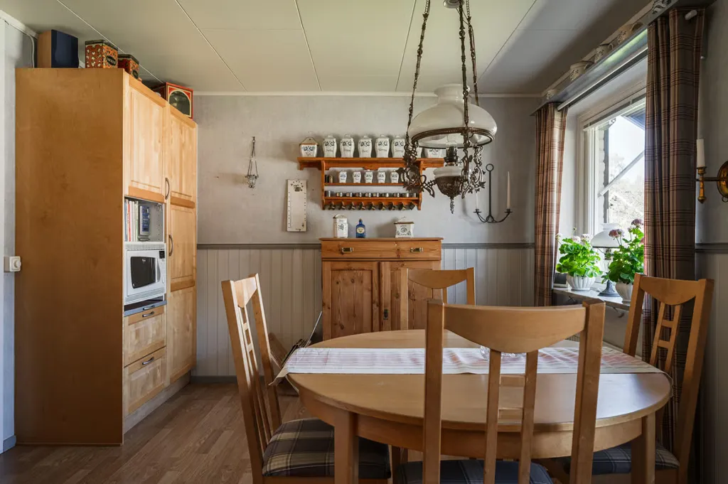Sala da pranzo - 1-Storey Villa with Corner Plot in Brämhult
