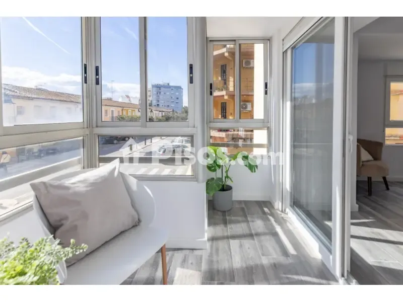 Balcon - Renovated Apartment with Balcony in Benifaió