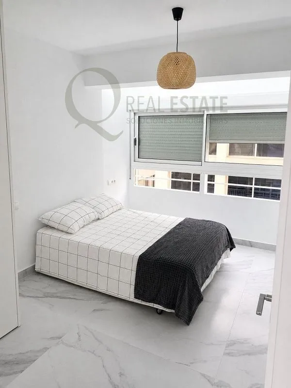Magamistoad - Modern Flat with Balcony in Alicante Centre