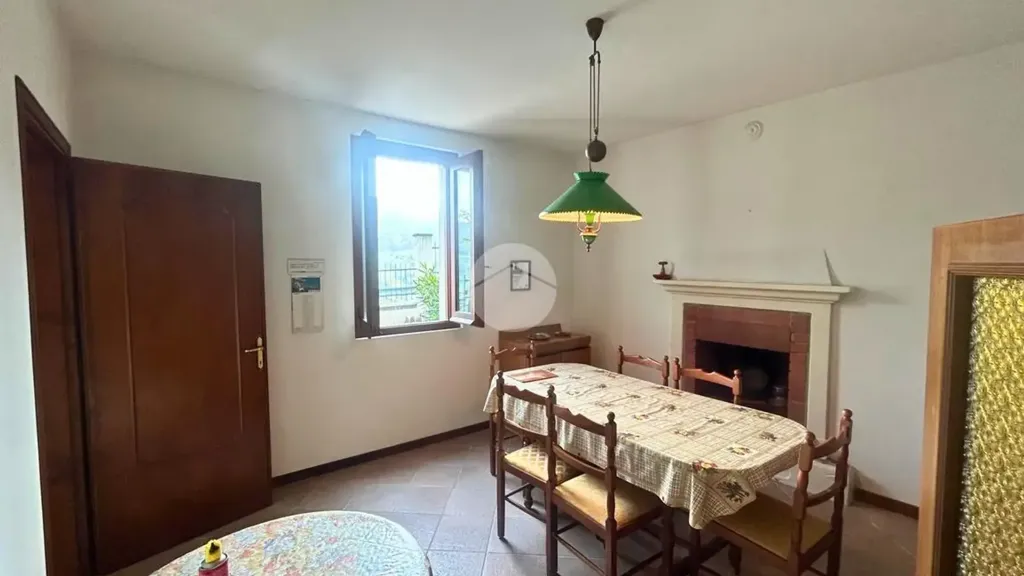 Dining Room - Independent House with Panoramic View in Vigolo