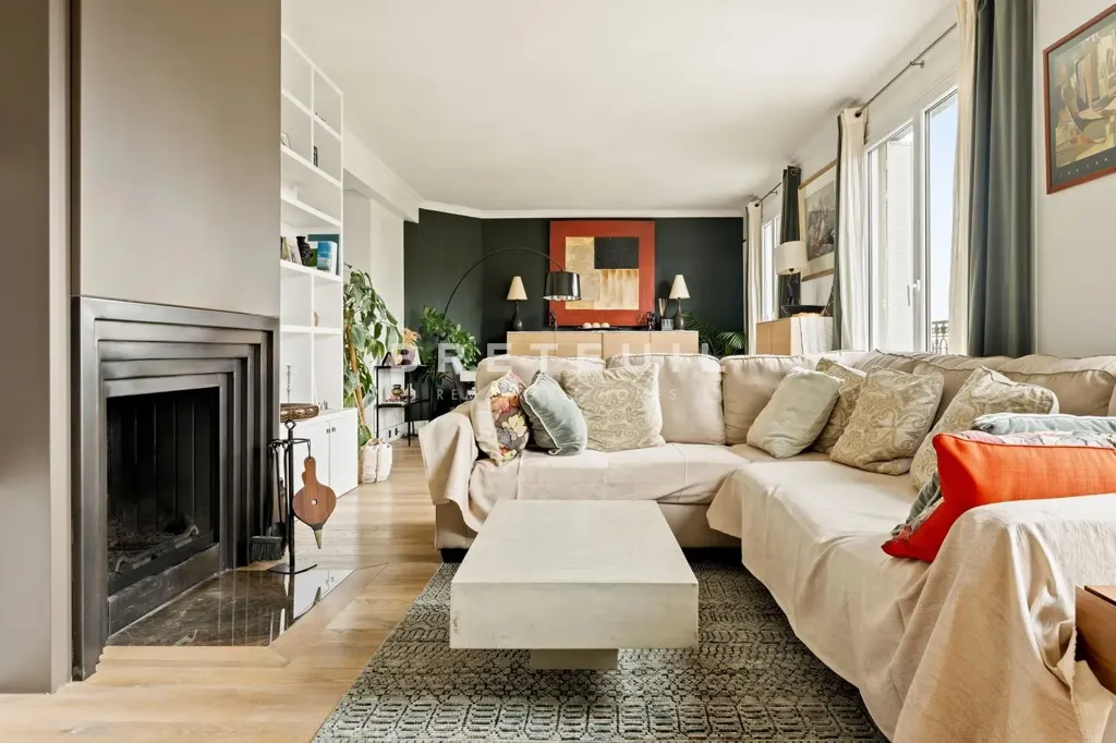 Elutuba - 6-toaline korter asukohas Neuilly-sur-Seine