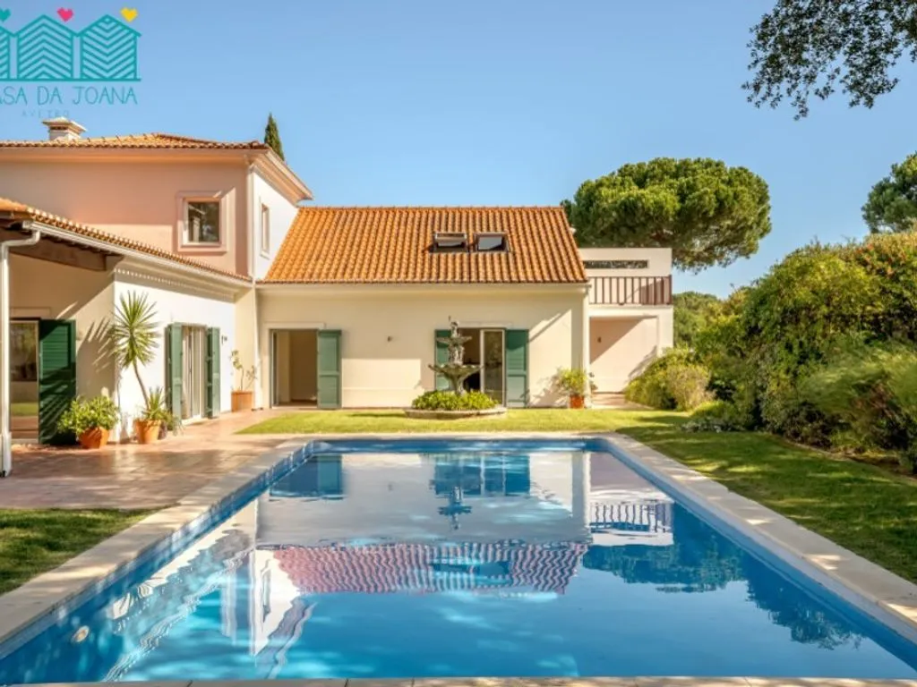Piscine - Luxury Villa with Golf Access in Sesimbra